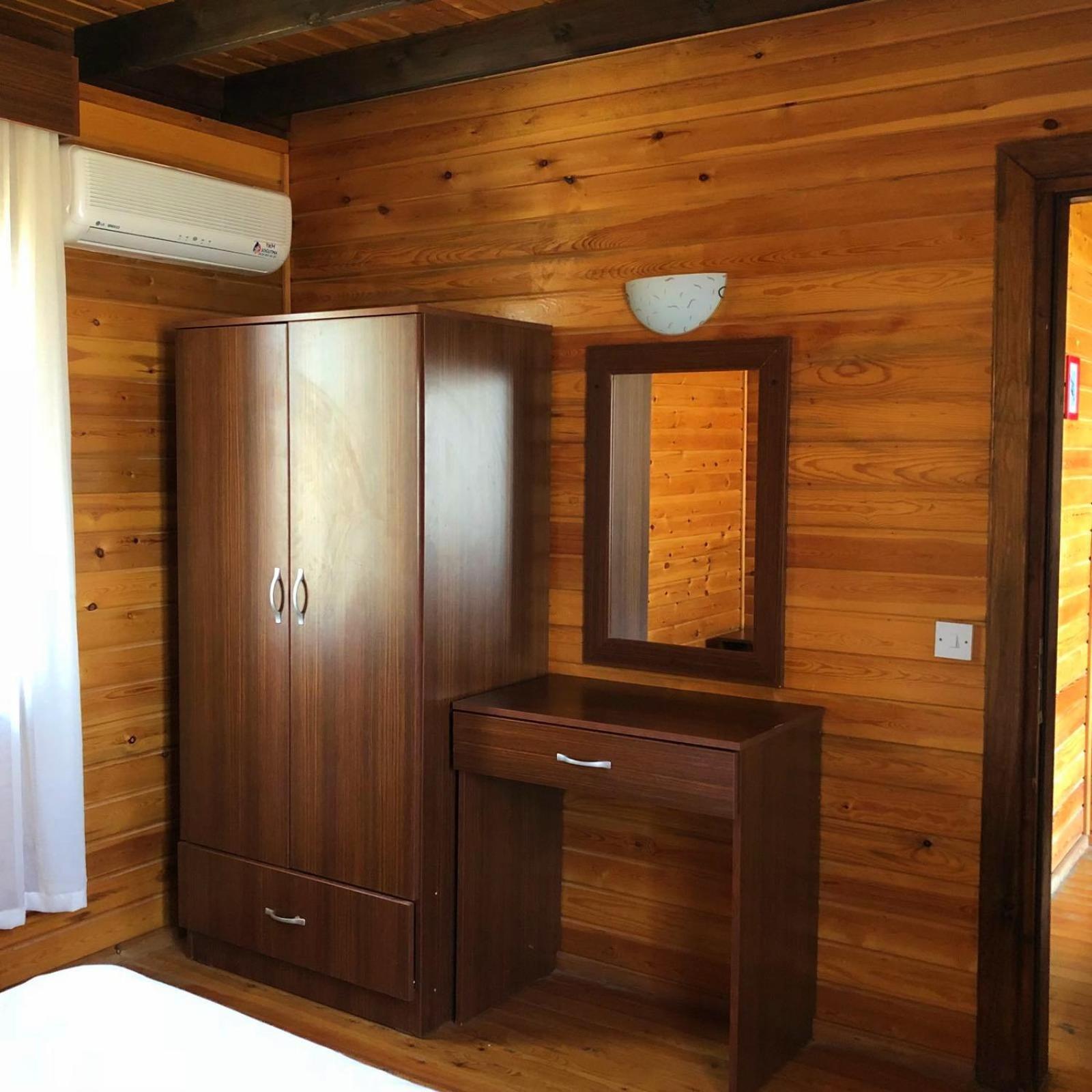 Zambak Holiday Village & Restaurant Superb Seafront Location ! Agios Georgios  Eksteriør billede
