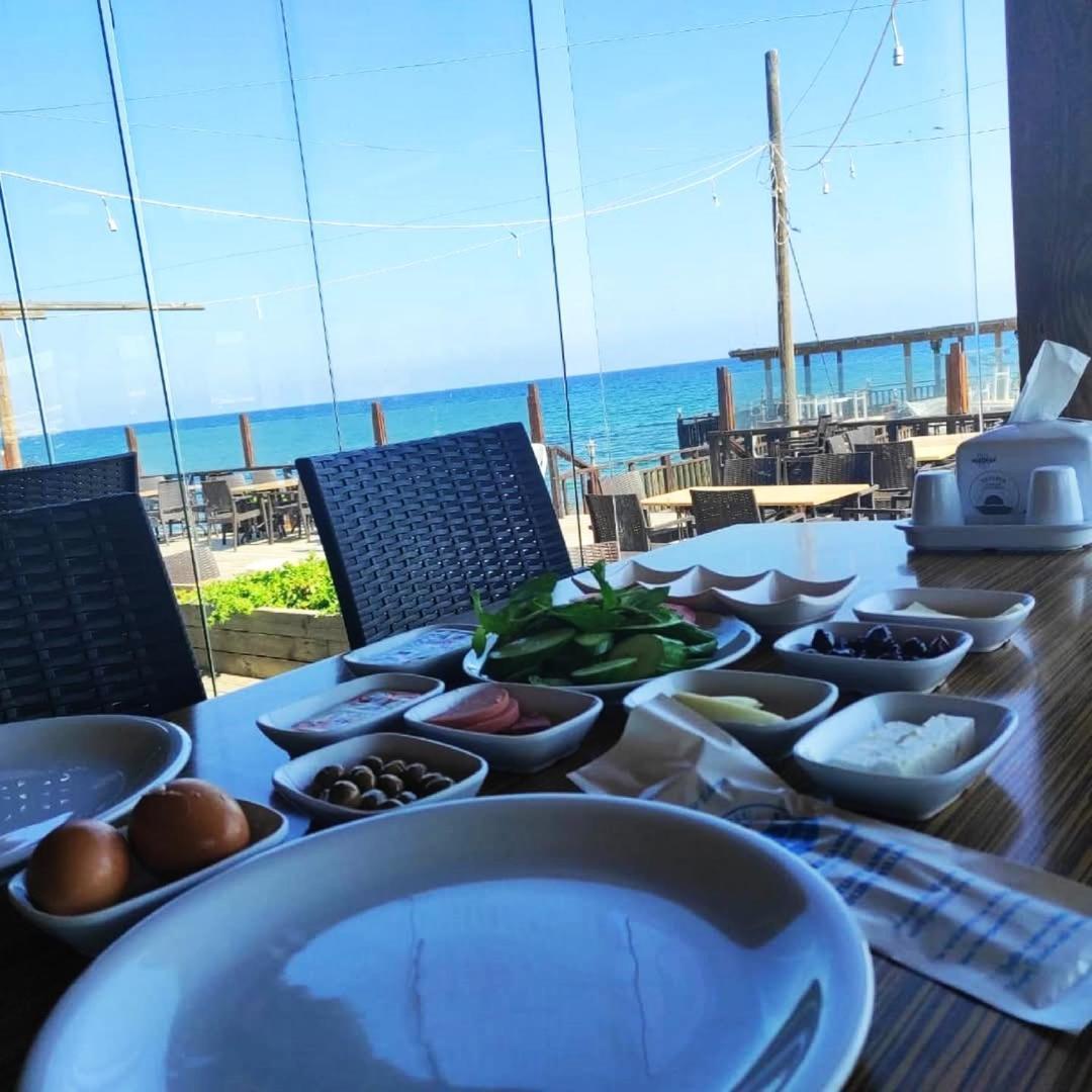 Zambak Holiday Village & Restaurant Superb Seafront Location ! Agios Georgios  Eksteriør billede